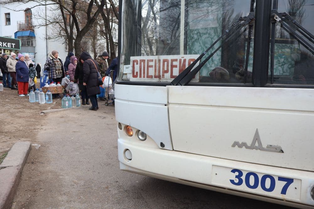 Аварійно-відновлювальні роботи на дюкері завершено, тож повертаємось до роботи звичних точок підвезення очищеної води трамваєм і тролейбусом
