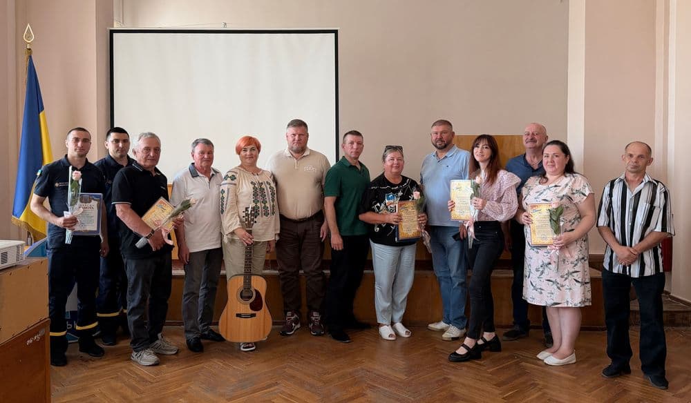 Напередодні Дня Конституції України відзначили працівників комунального підприємства «Миколаївелектротранс».