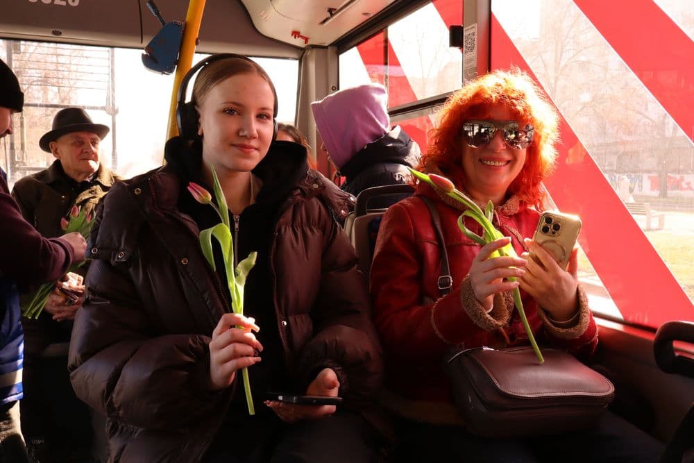 З Міжнародним жіночим днем!