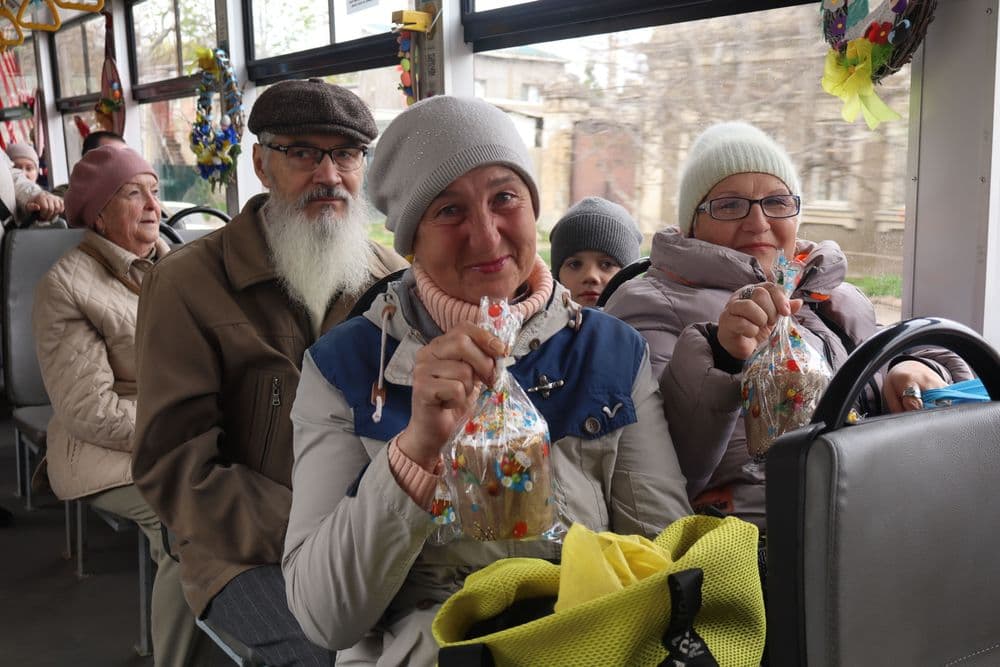 Миколаїв, вітаємо з Великоднем!