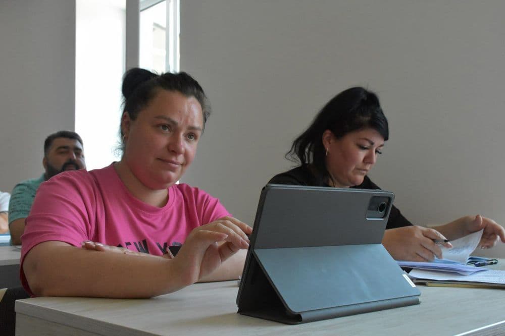 Майбутні водії тролейбуса продовжують підготовку на базі учбово-виробничого центру КП "Миколаївелектротранс"