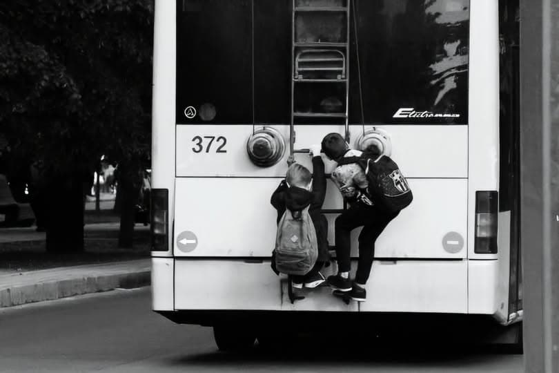 Скажи НІ трейнсерфінгу!