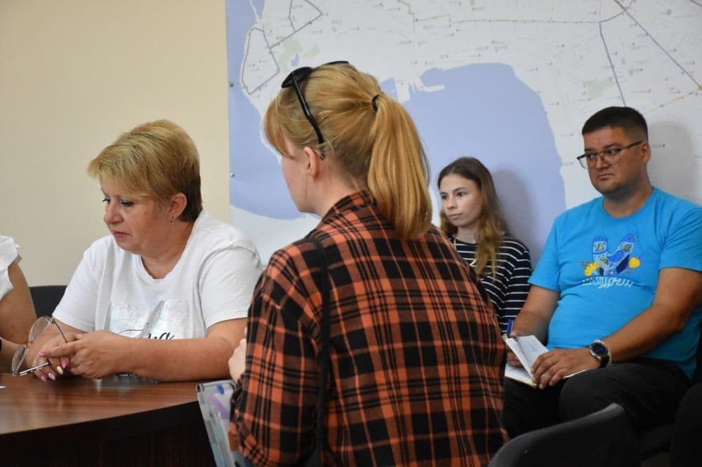 Сьогодні,  2 вересня, на КП "Миколаївелектротранс" відбулася перша співбесіда з майбутніми водіями тролейбуса, які вже цього місяця розпочнуть навчання на базі учбово-виробничого центру підприємства.