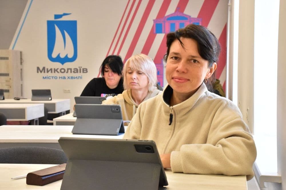 На фінішній прямій: майбутні водії тролейбуса склали іспити на базі учбово-виробничого центру КП "Миколаївелектротранс"