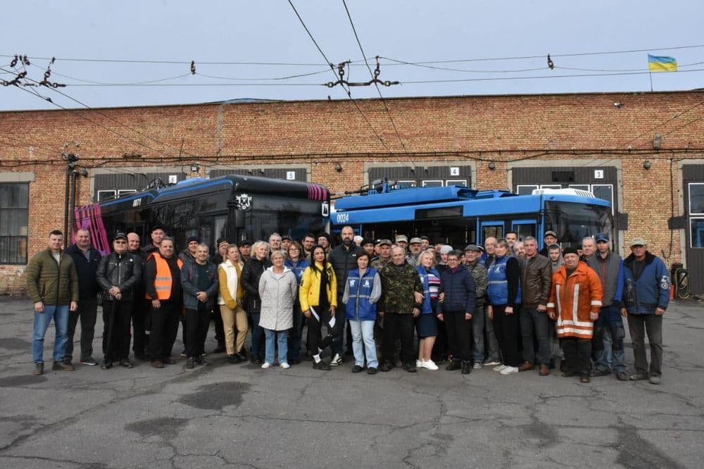 Миколаївському тролейбусу - 58 років!