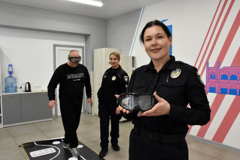 Сьогодні, 24 листопада, на базі учбово-виробничого центру КП "Миколаївелектротранс" відбулася інтерактивна лекція для майбутніх водіїв тролейбуса, організована співробітниками патрульної поліції